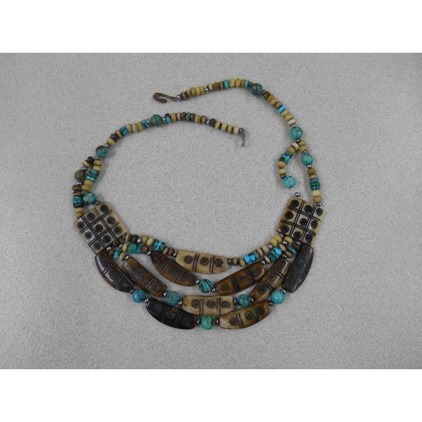 Perles and CO...